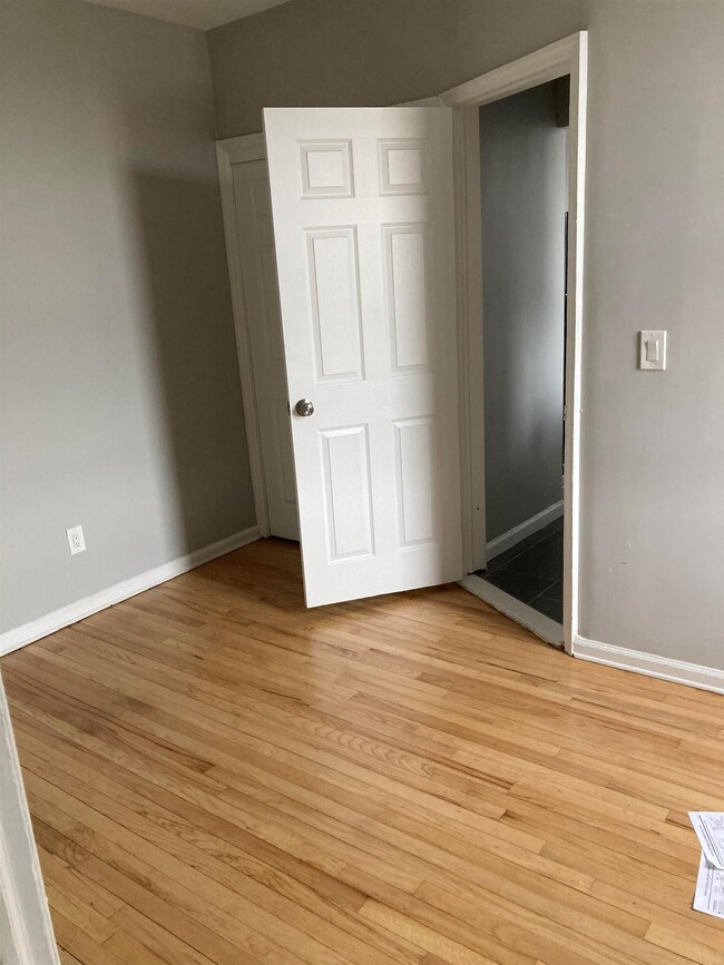 5909 Jackson St unit 3, West New York, NJ 07093 - photo 4