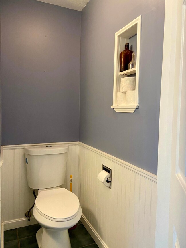 34-36 Alexander Dr, Biddeford, ME 04005 - photo 4