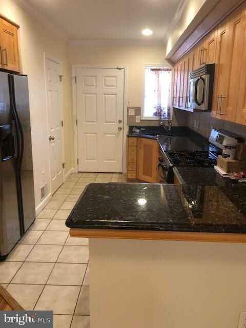 1305 Bayard St, Baltimore, MD 21230 - photo 3