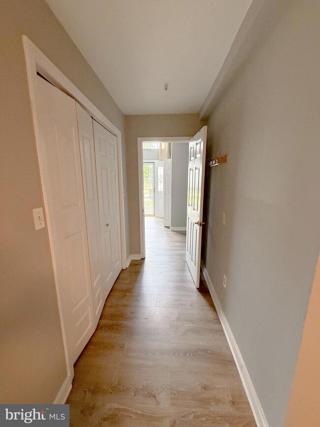 9424 Sea Breeze Ct, North Beach, MD 20714 - photo 4