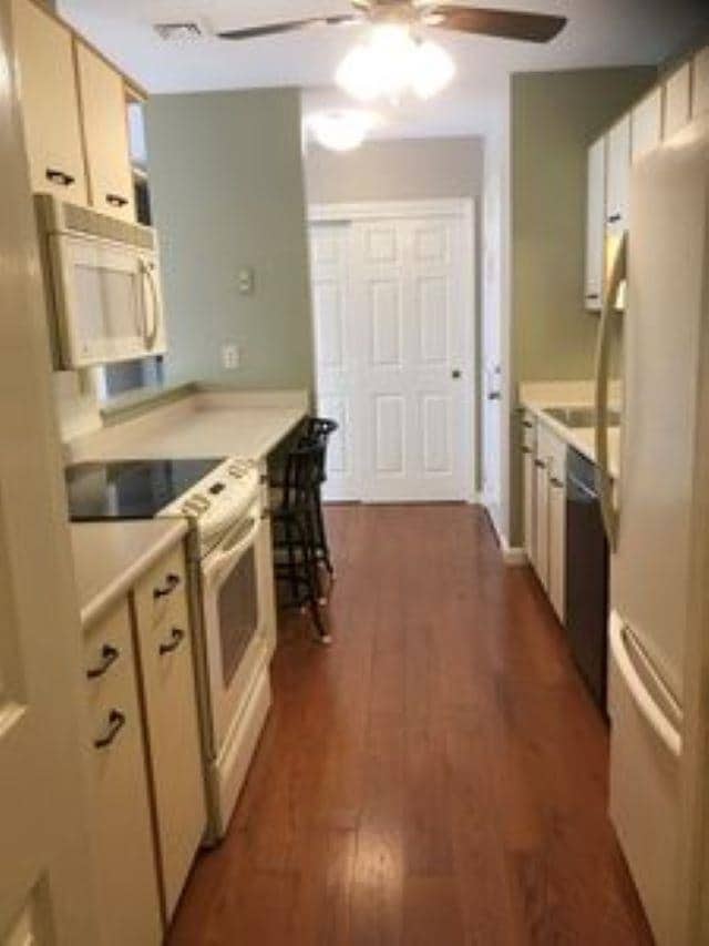 16 Ledgewood Hills Dr unit U308, Nashua, NH 03062 - photo 4