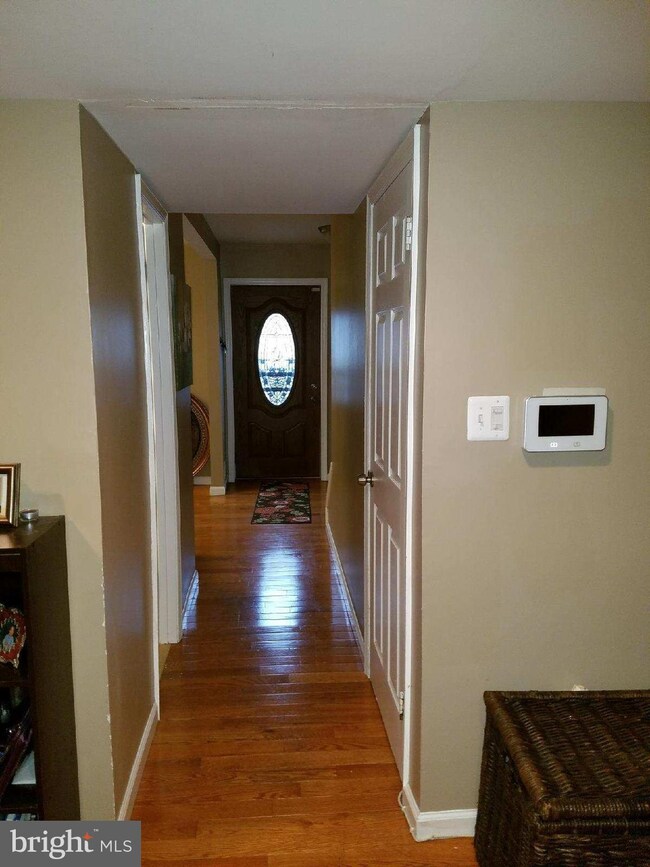 9003 Congress Place, Landover, MD 20785 - photo 3