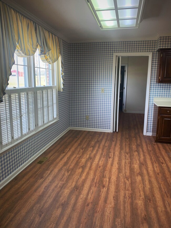 1705 Highway 130 W, Shelbyville, TN 37160 - photo 4