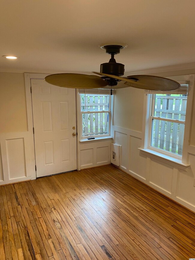 616 Bayview Dr, Georgetown, SC 29440 - photo 3