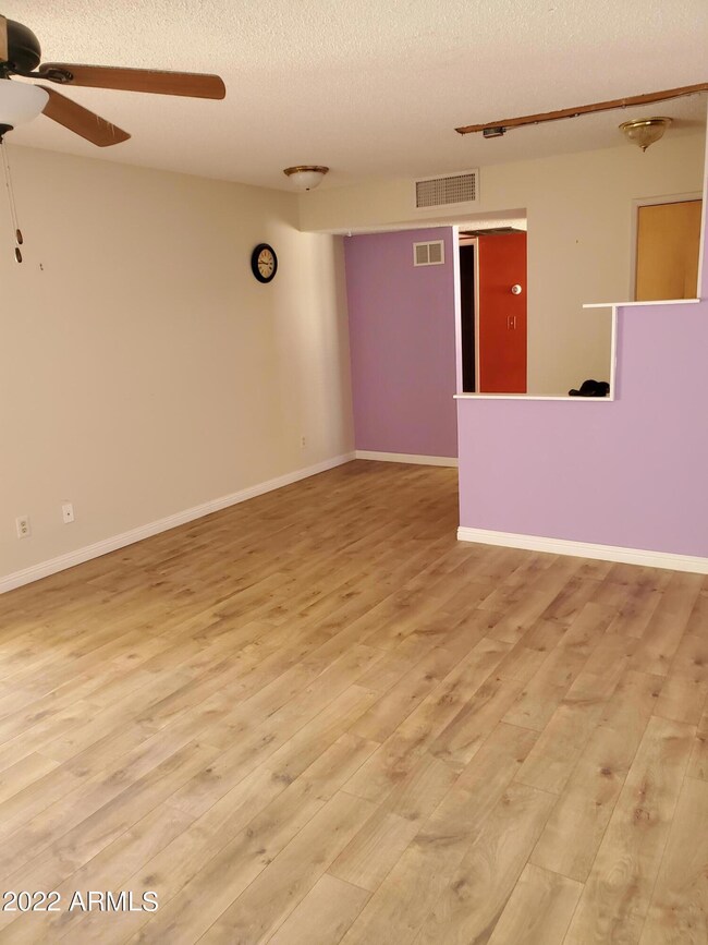 LIVING AREA, DINING AREA