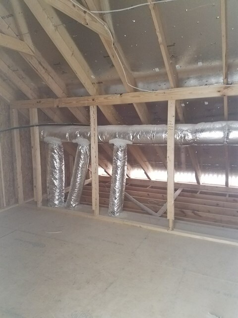 Amazing walk -in storage !!