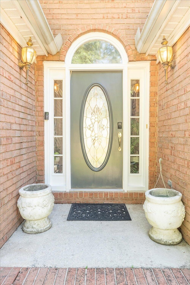 04-3974 Bolton St 05