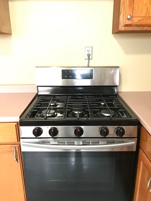 73 Farrington St unit 1/F, Quincy, MA 02170 - photo 7