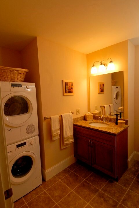 618 Main St unit 3-218, Coventry, RI 02816 - photo 4