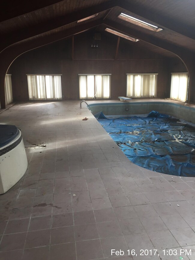 2066 W 450 N, La Porte, IN 46350 - photo 7