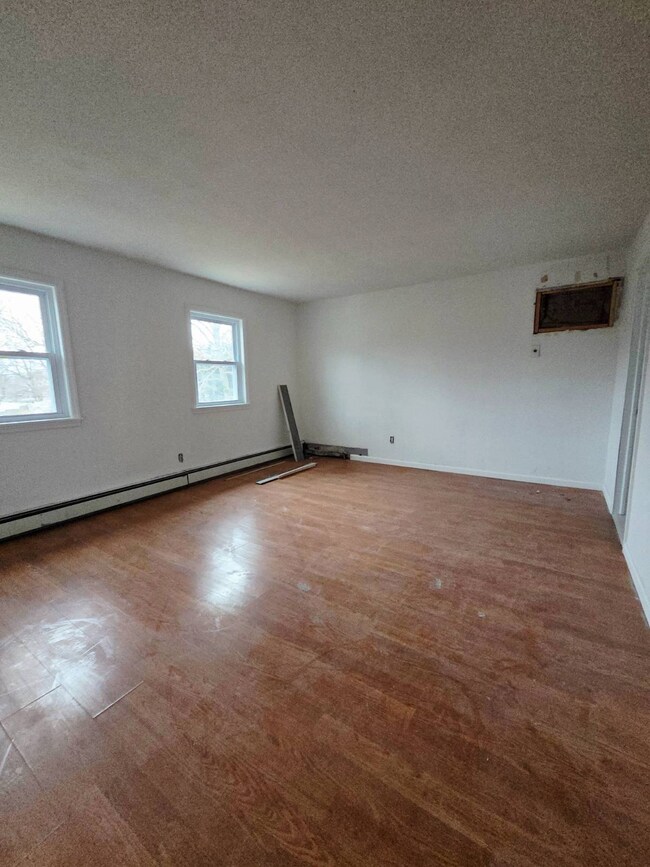 153 Washington St unit 5, East Islip, NY 11730 - photo 7