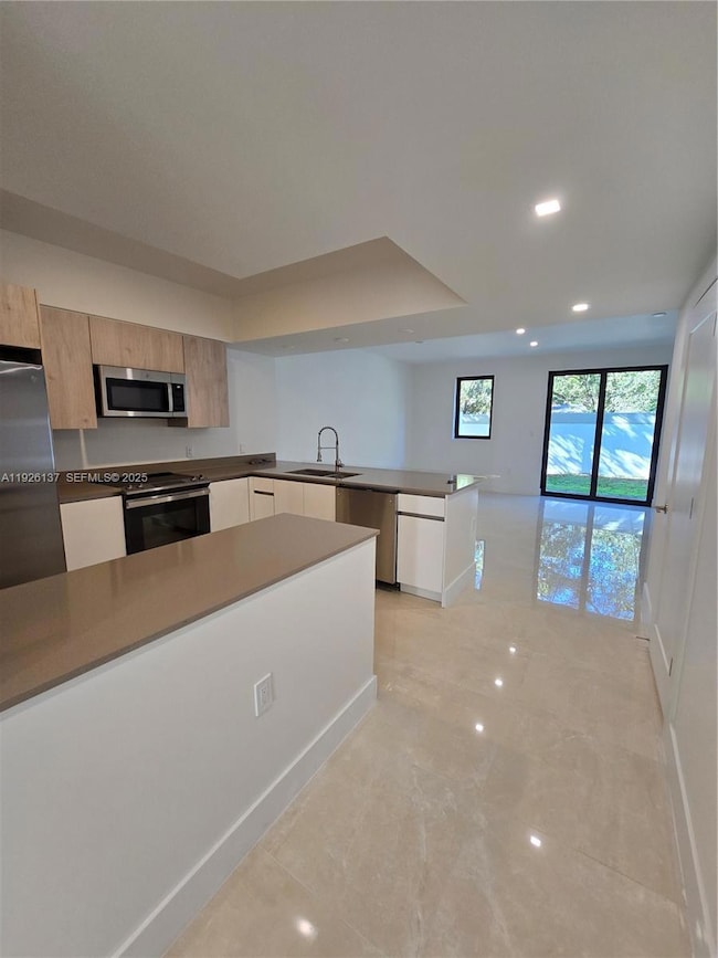 5505 W Oak Way unit 5505, Dania Beach, FL 33314 - photo 2