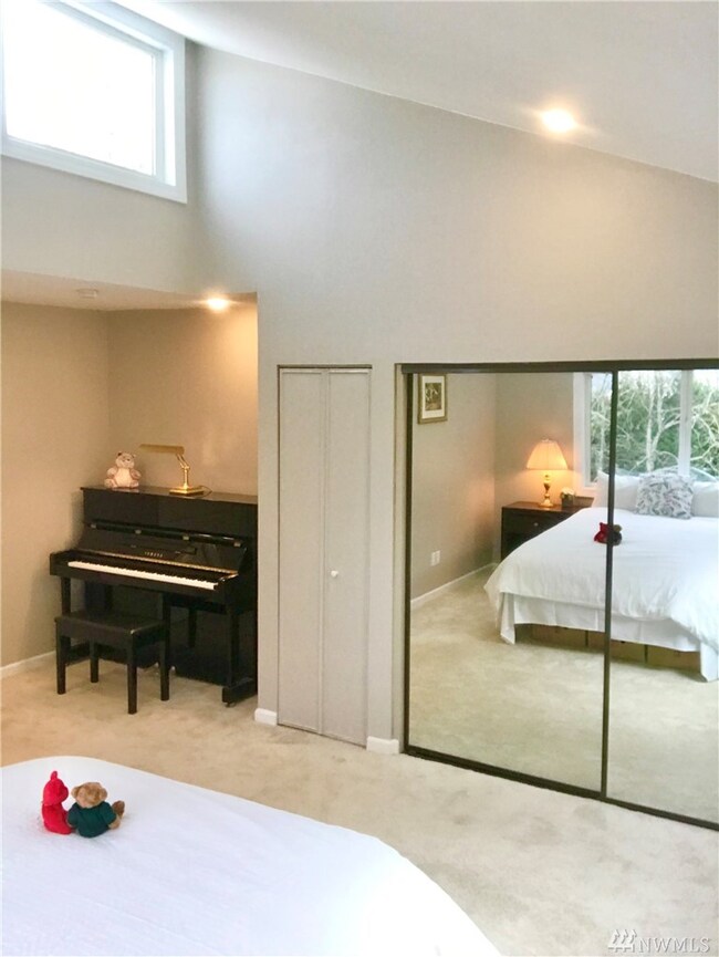 2937 76th Ave SE unit 33A, Mercer Island, WA 98040 - photo 4