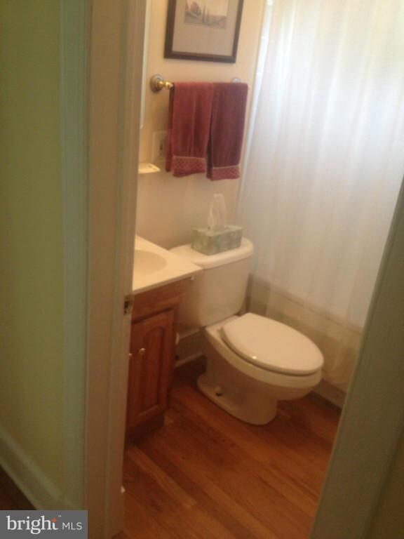 6702 Osborn St, Falls Church, VA 22046 - photo 6