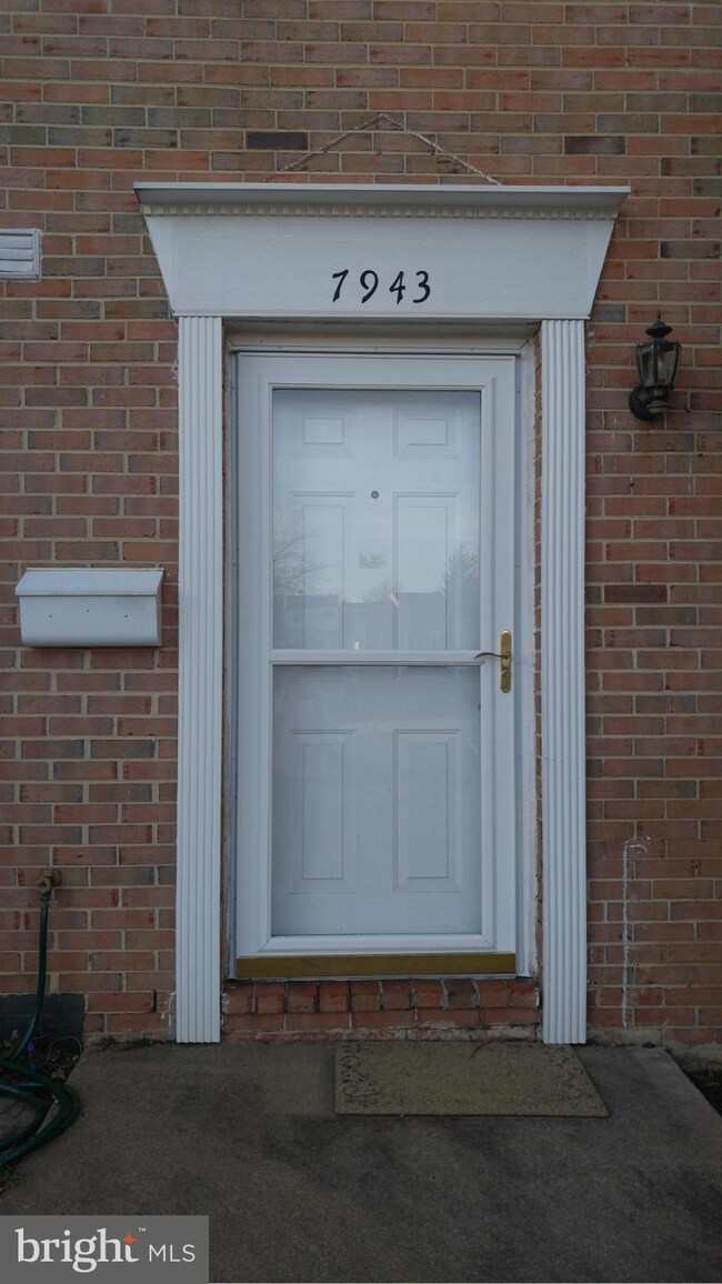 7943 Community Dr, Manassas, VA 20109 - photo 2