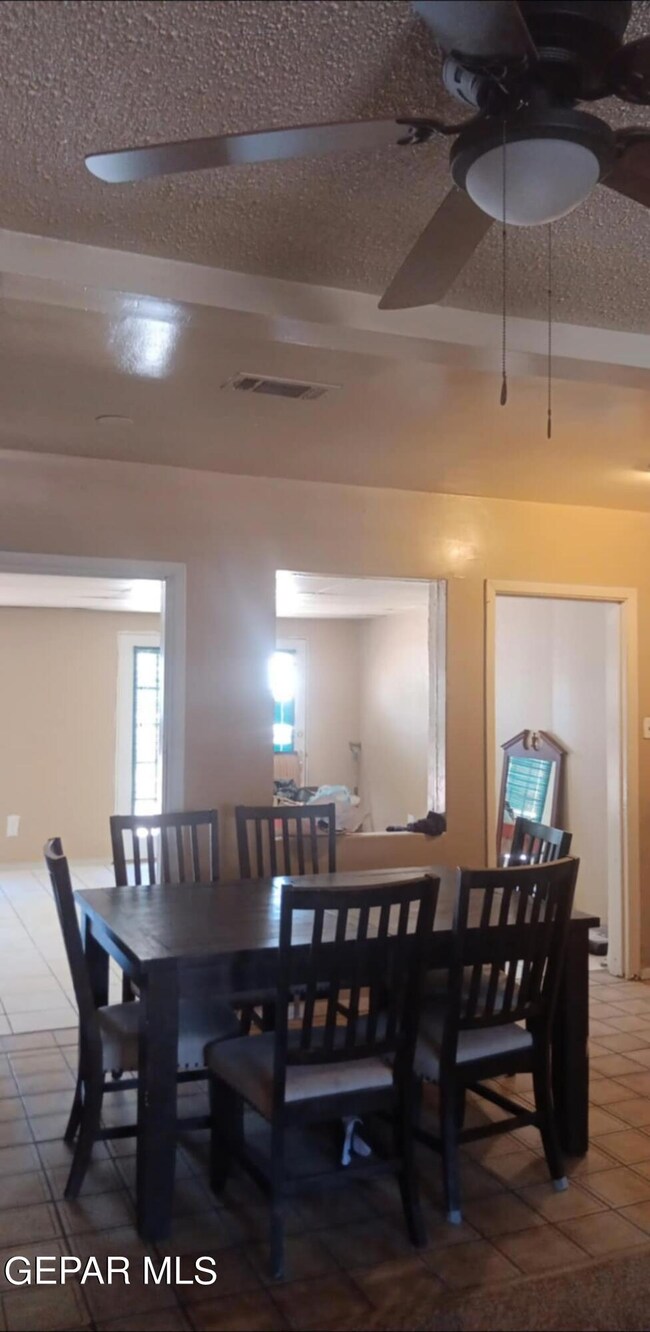 8117 Valley View Dr, El Paso, TX 79907 - photo 4