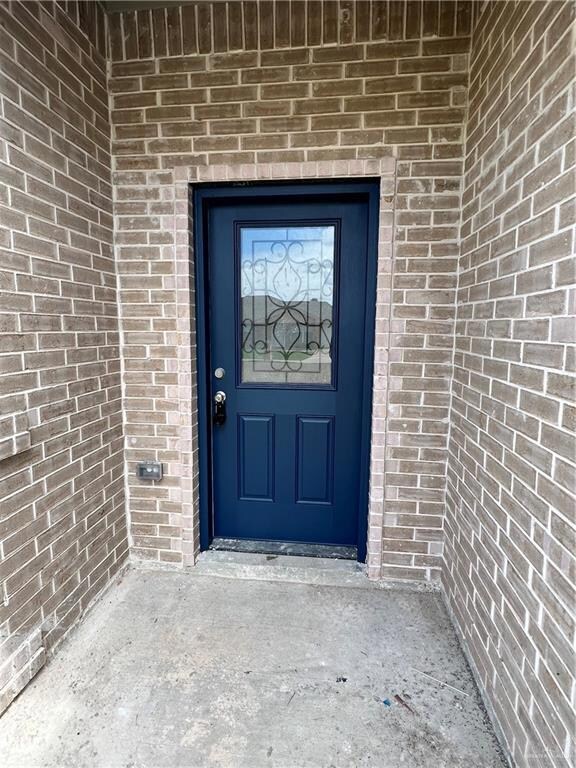 220 Candy Dr, Alamo, TX 78516 - photo 2