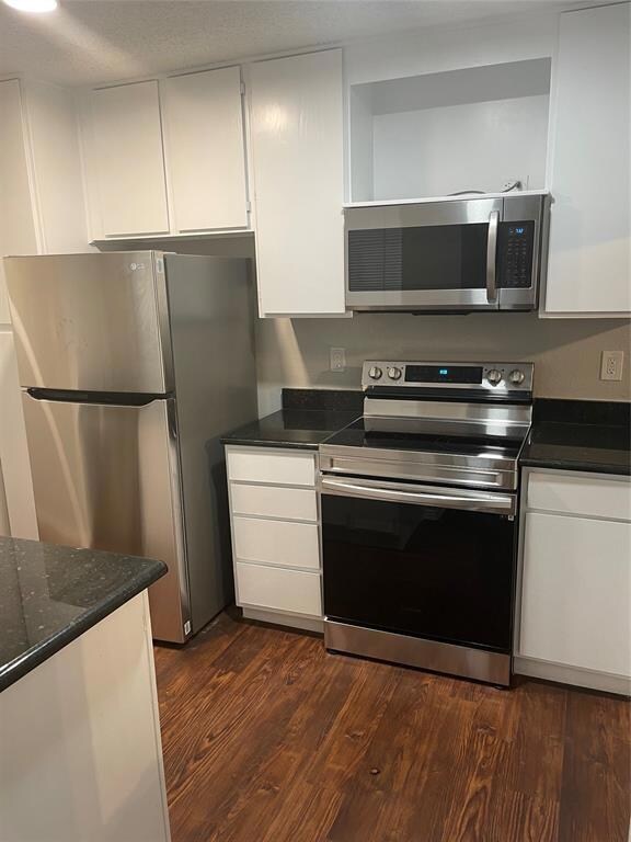 606 Bellaire Dr unit C, Hurst, TX 76053 - photo 5