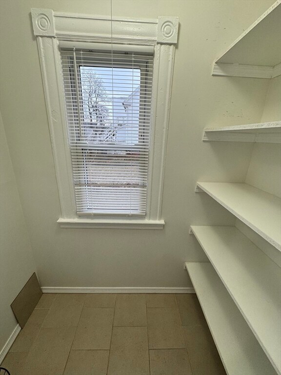 129-131 Wilbraham Ave unit 1, Springfield, MA 01109 - photo 3