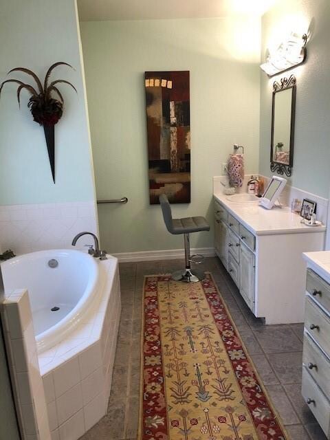 208 Kiowa Dr N, Gainesville, TX 76240 - photo 6