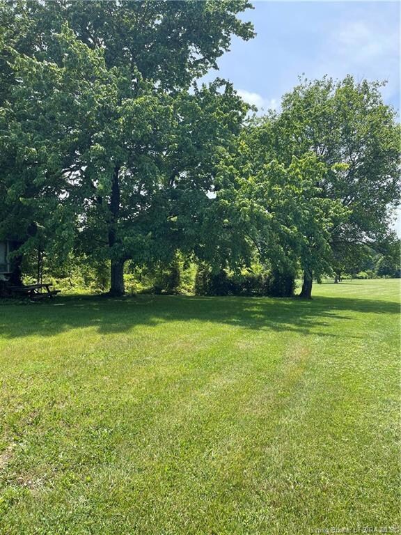 20412 Fry Rd, Otisco, IN 47163 - photo 4