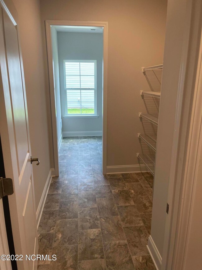 953040EC-9849-4001-89BE-3B7D7648BDB8