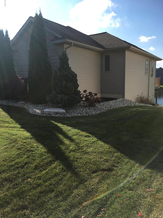8681 Carlisle Dr SW, Byron Center, MI 49315 - photo 7