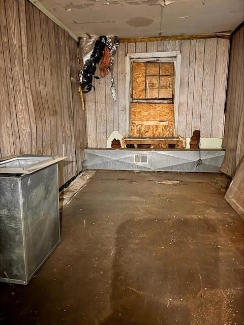 552 Mckinley St, Gary, IN 46404 - photo 3