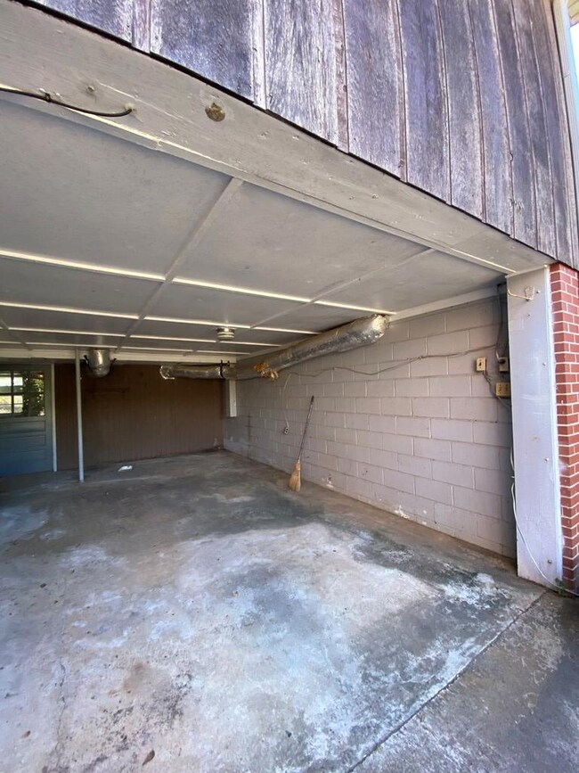 613 W Broad St, Eufaula, AL 36027 - photo 5