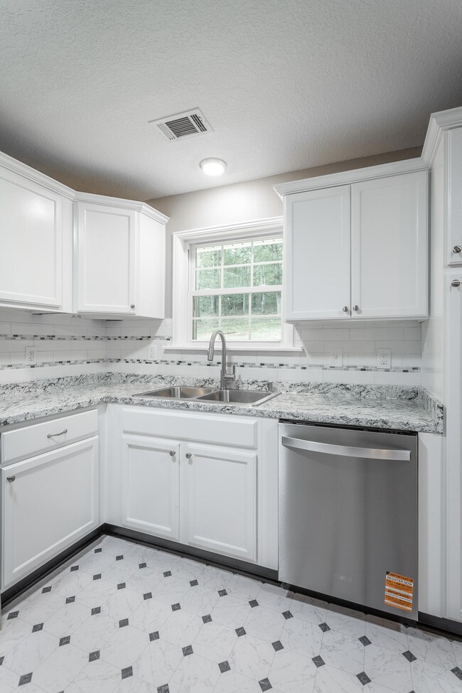 3300 Halls Valley Rd, Trion, GA 30753 - photo 7