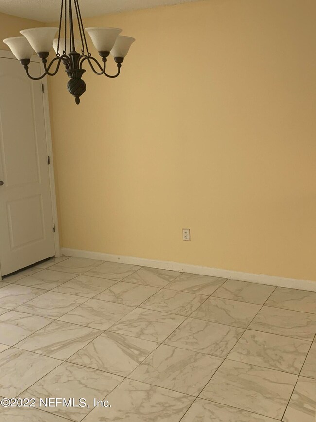 7768 Playschool Ln, Jacksonville, FL 32210 - photo 4