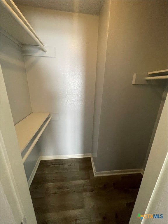 Walk in closet