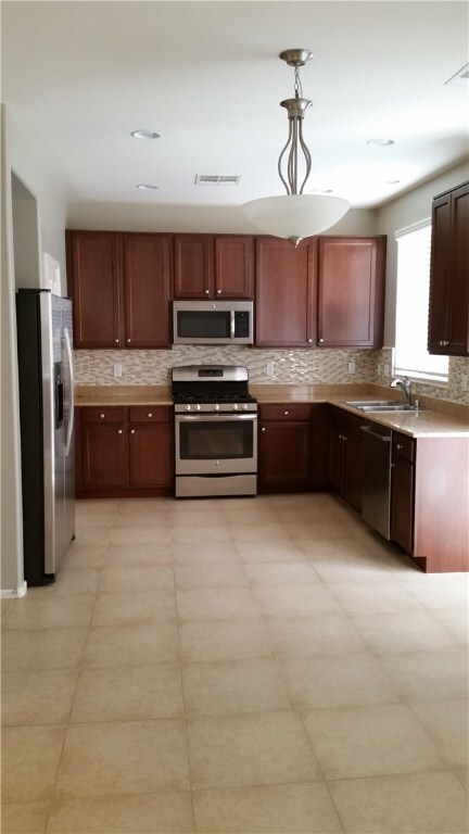 unlisted-address, Las Vegas, NV 89179 - photo 3