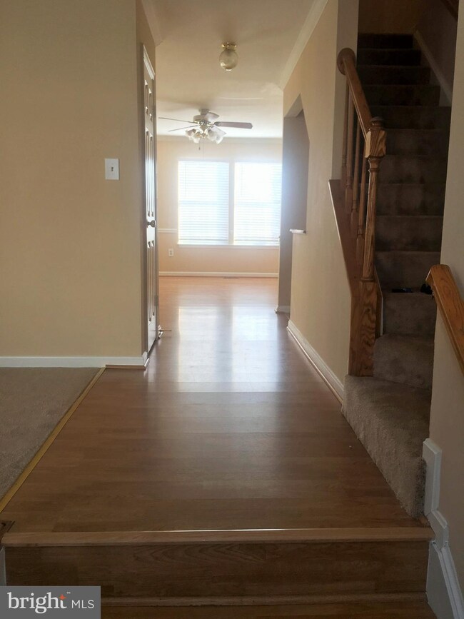 303 Knollwood Ct, Stafford, VA 22554 - photo 3