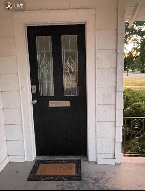 1126 W Woodard St, Denison, TX 75020 - photo 2