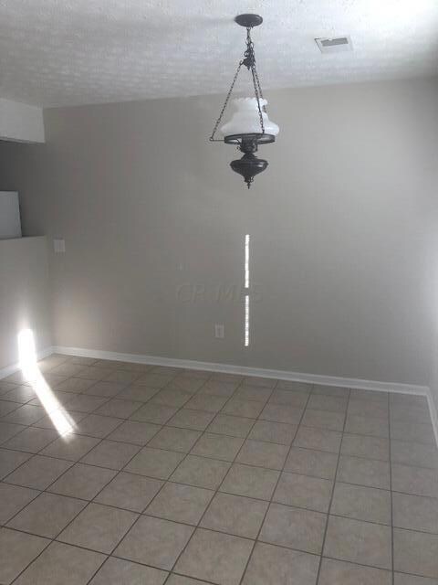 5378 Spire Ln, Columbus, OH 43232 - photo 4