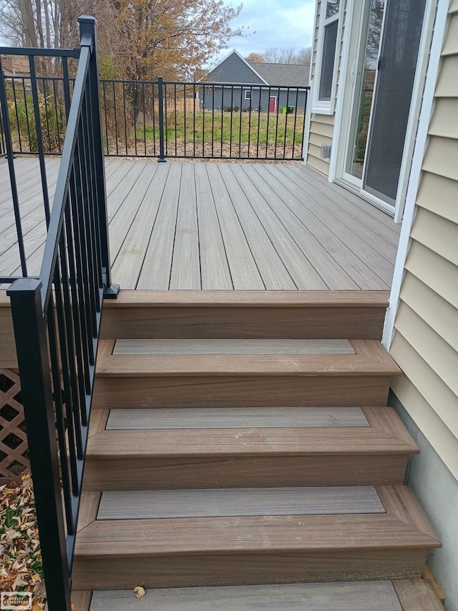 39105 Chart St, Harrison Township, MI 48045 - photo 7