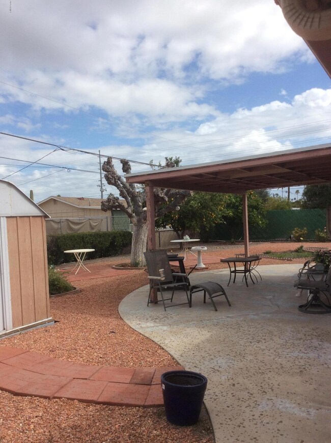 9910 W Pinehurst Dr, Sun City, AZ 85351 - photo 6