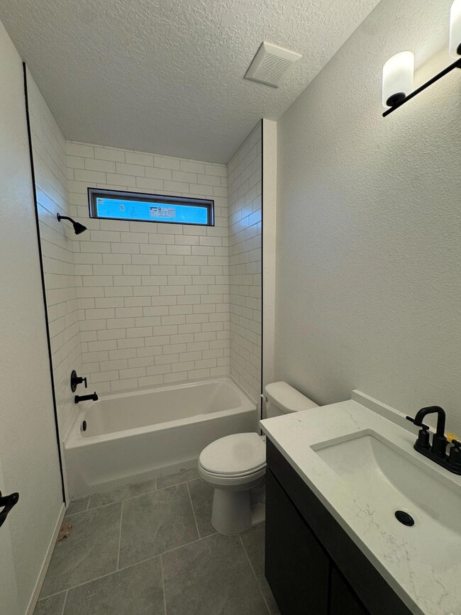 6150 Diebenkorn Dr SE, Albuquerque, NM 87106 - photo 6