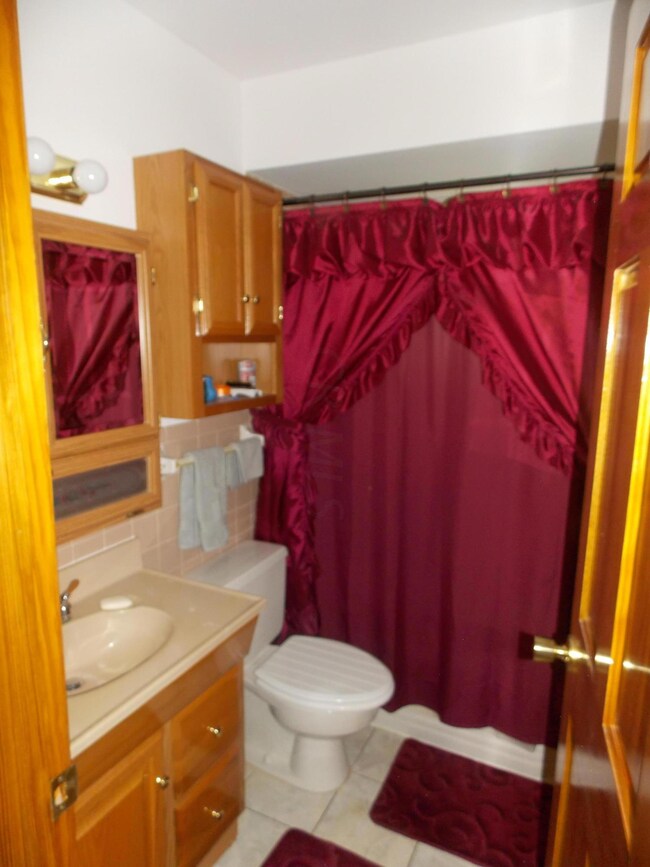 1436 Fahlander Dr S, Columbus, OH 43229 - photo 7