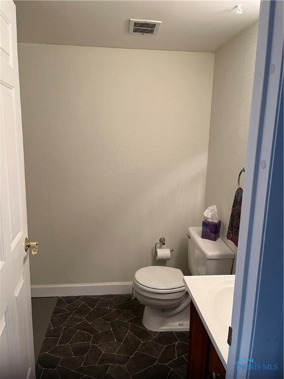 6503 Cornwall Ct, Sylvania, OH 43560 - photo 7