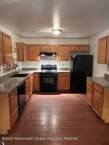 240 Walling Place, North Middletown, NJ 07748 - photo 7