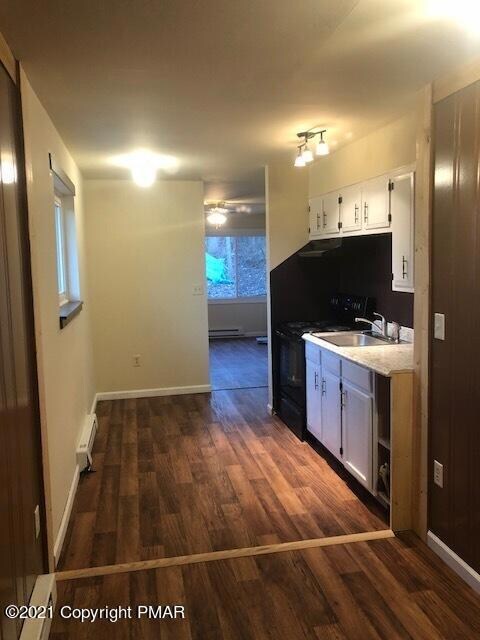 307 Adams Dr unit 101, Sciota, PA 18354 - photo 7