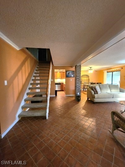 925 Palm View Dr unit 120, Naples, FL 34110 - photo 3