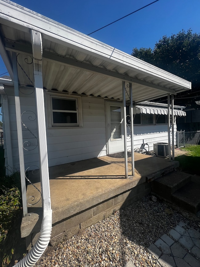 222 Wabash St, Plainfield, IN 46168 - photo 5