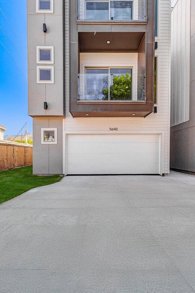 5638 Dolores St, Houston, TX 77057 - photo 2