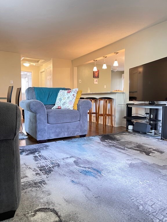 123 Longmeadow Ave, Worcester, MA 01605 - photo 7