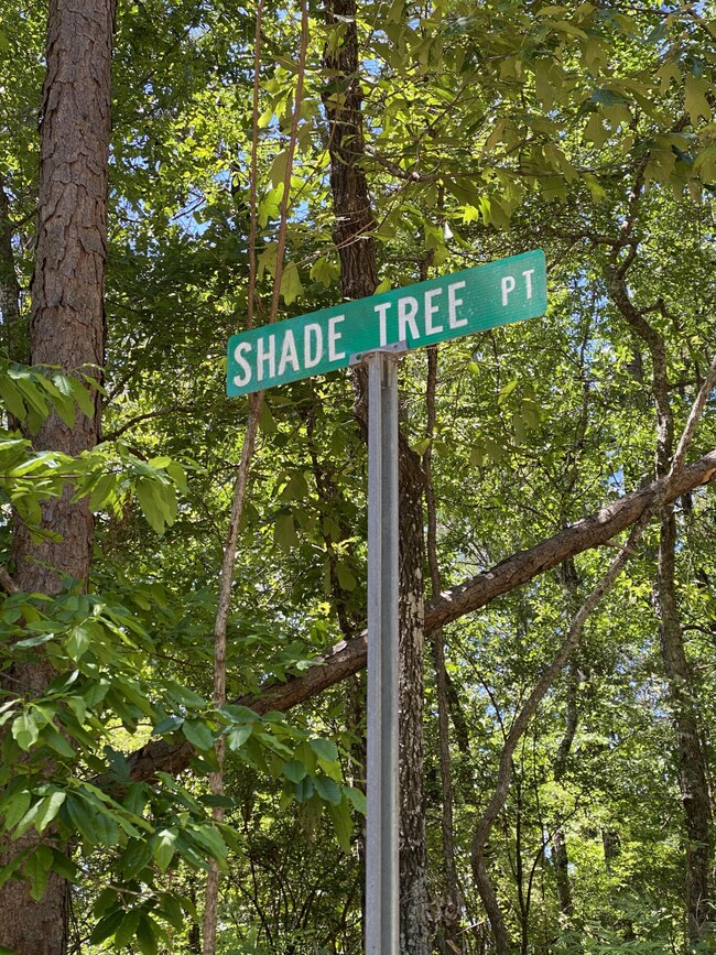 Shade Tree Point sign