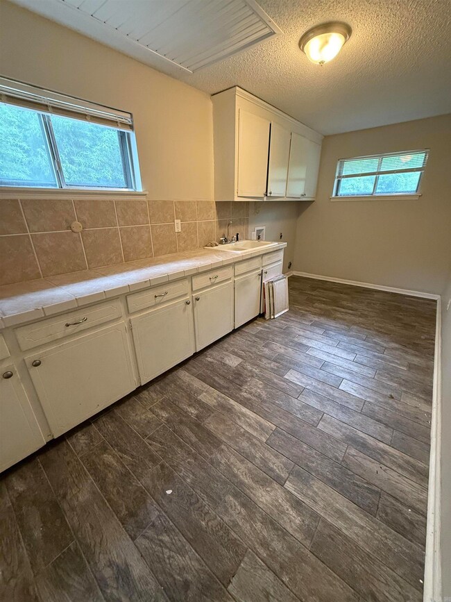 4820 W 29th St, Little Rock, AR 72204 - photo 5