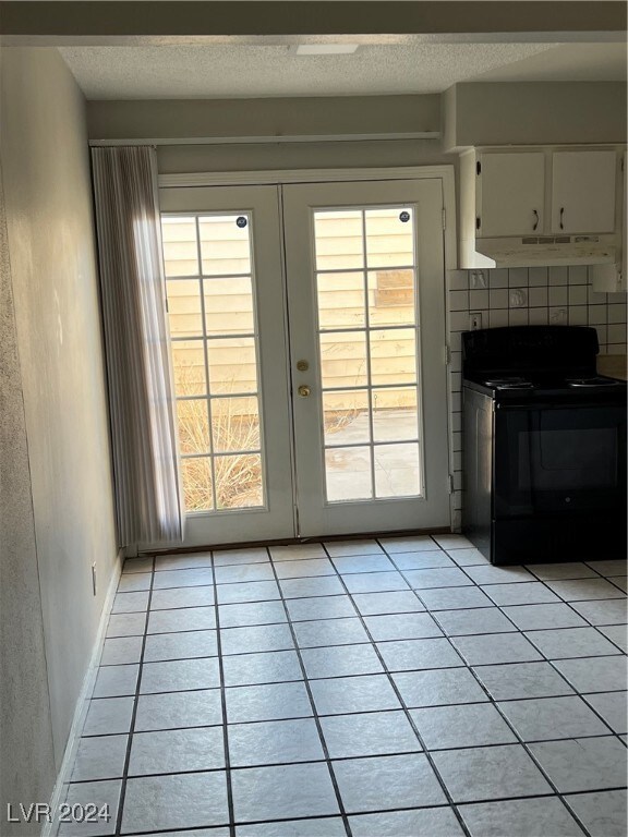 French Doors to Courtyard